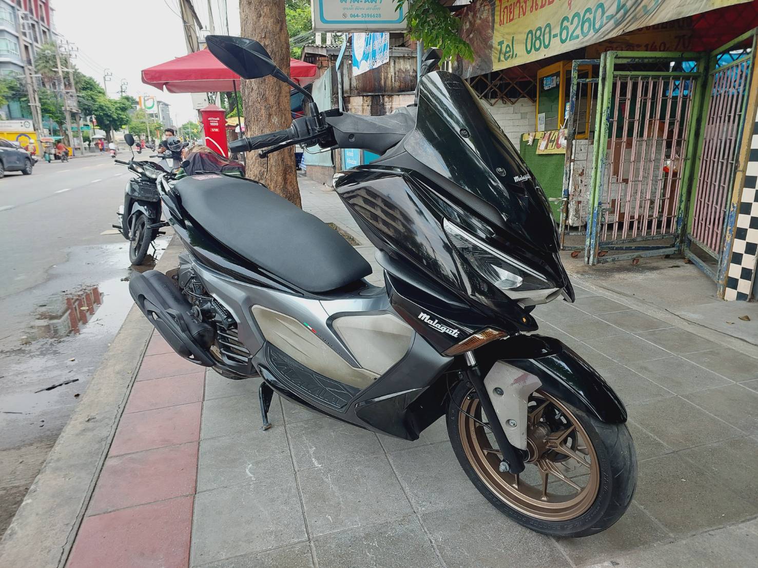 (ปิดการขาย) malaguti Madison 150 สีดำ 2023