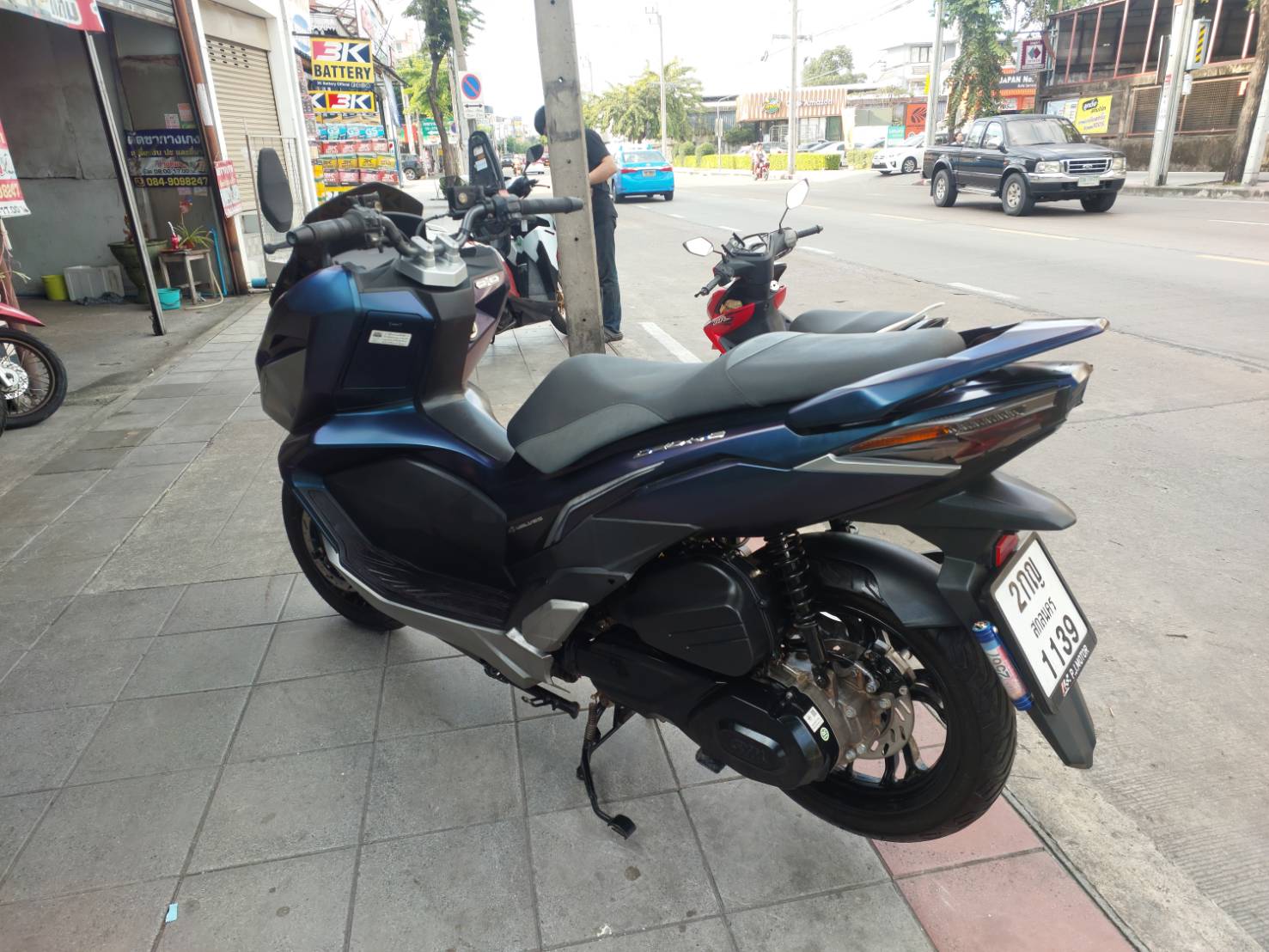 ( ปิดการขายครับ )GPX โดรน คีเลส 4 วาล์ว สีน้ำเงิน midnight 2023