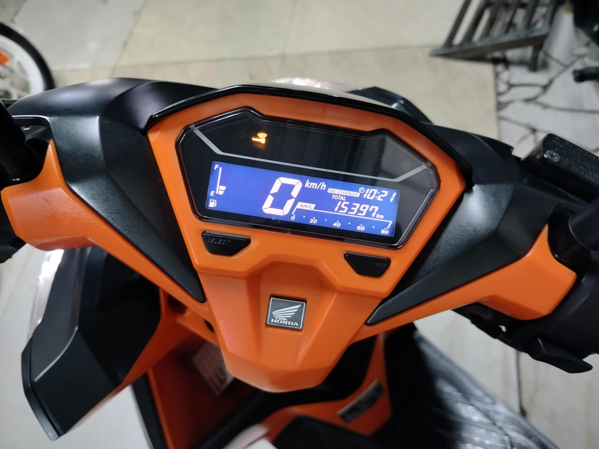 (ปิดการขายครับ) ลูกค้าประจำจัดไปอีก 1 คัน click 150 สีดำส้ม 2019