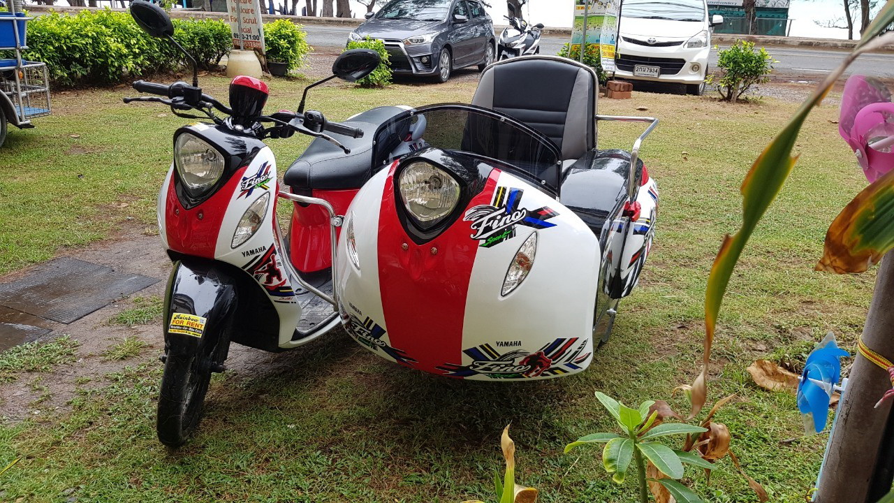 รถมอเตอร์ไซด์ไซด์คาร์ Fino ให้เช่าวันละ 350 บาท Side Car Fino for rent 350 Baht per Day