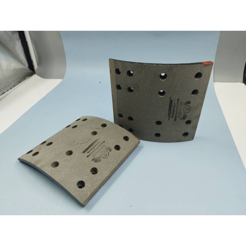 ผ้าเบรคเพลาพ่วง MAGNUM II , YORK เทลเลอร์(แม็กเล็ก) 16 รู (1 ชุด มี 8 ชิ้น)