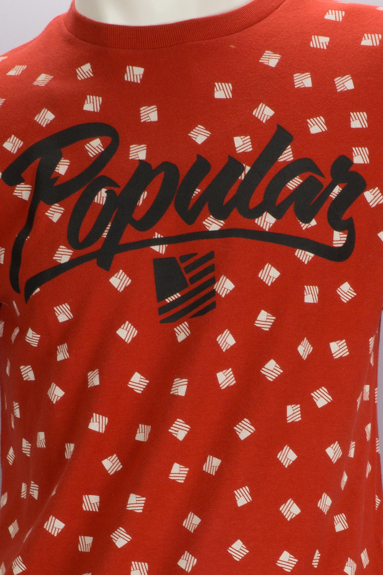 เสื้อยืดมือสอง POPULAR DEMAND STREET WEAR ผ้า 100 คอตตอน ไม่ค่อยเจอ