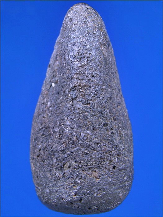 พระกริ่งเนื้อดินพิมพ์นาง กรุคลองทรงกระเทียม จ.สุพรรณบุรี