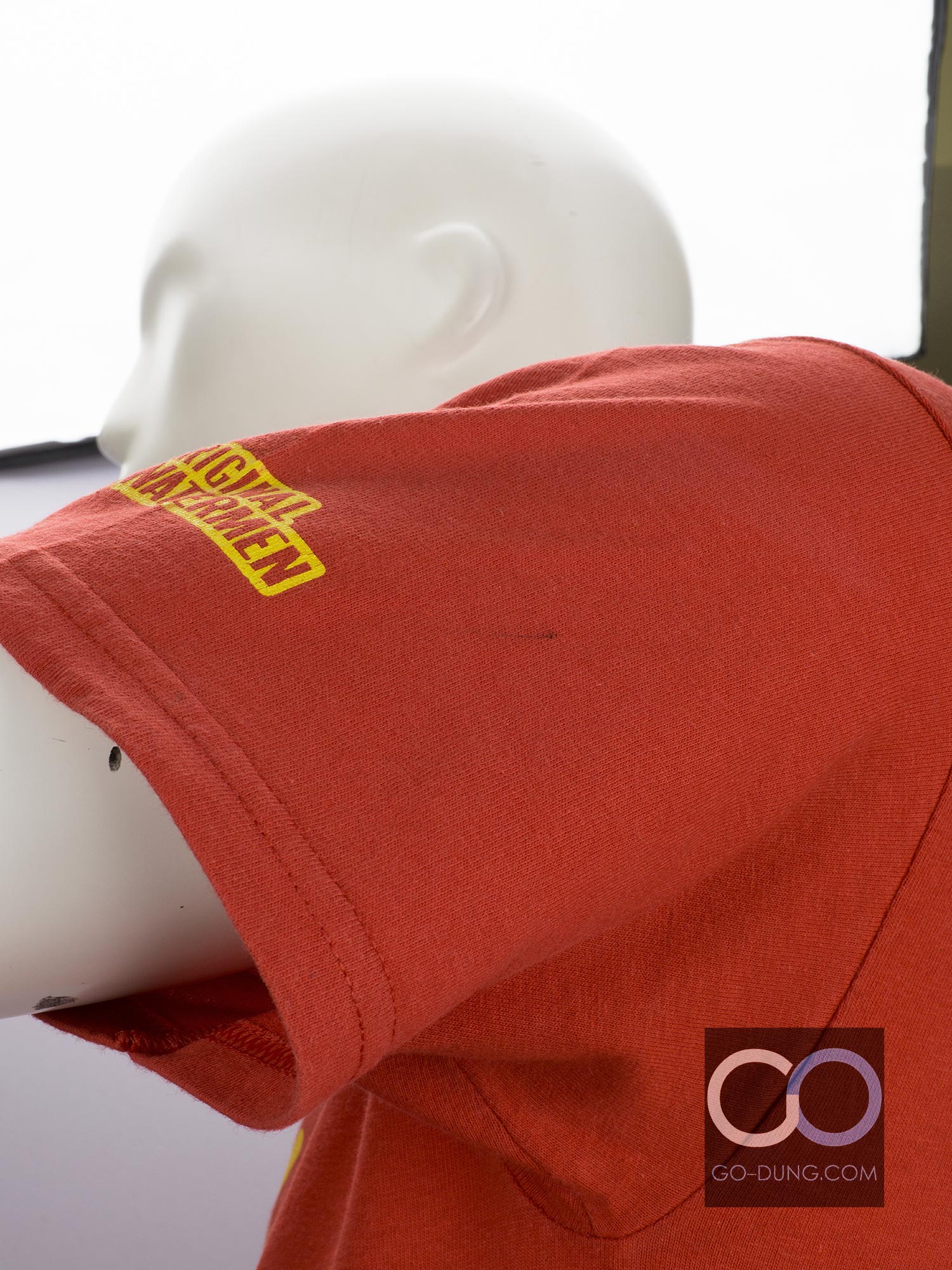 เสื้อยืดมือสอง GILDAN : ENGINITAS JUNIOR LIFE GUARD ผ้า 100 คอตตอน