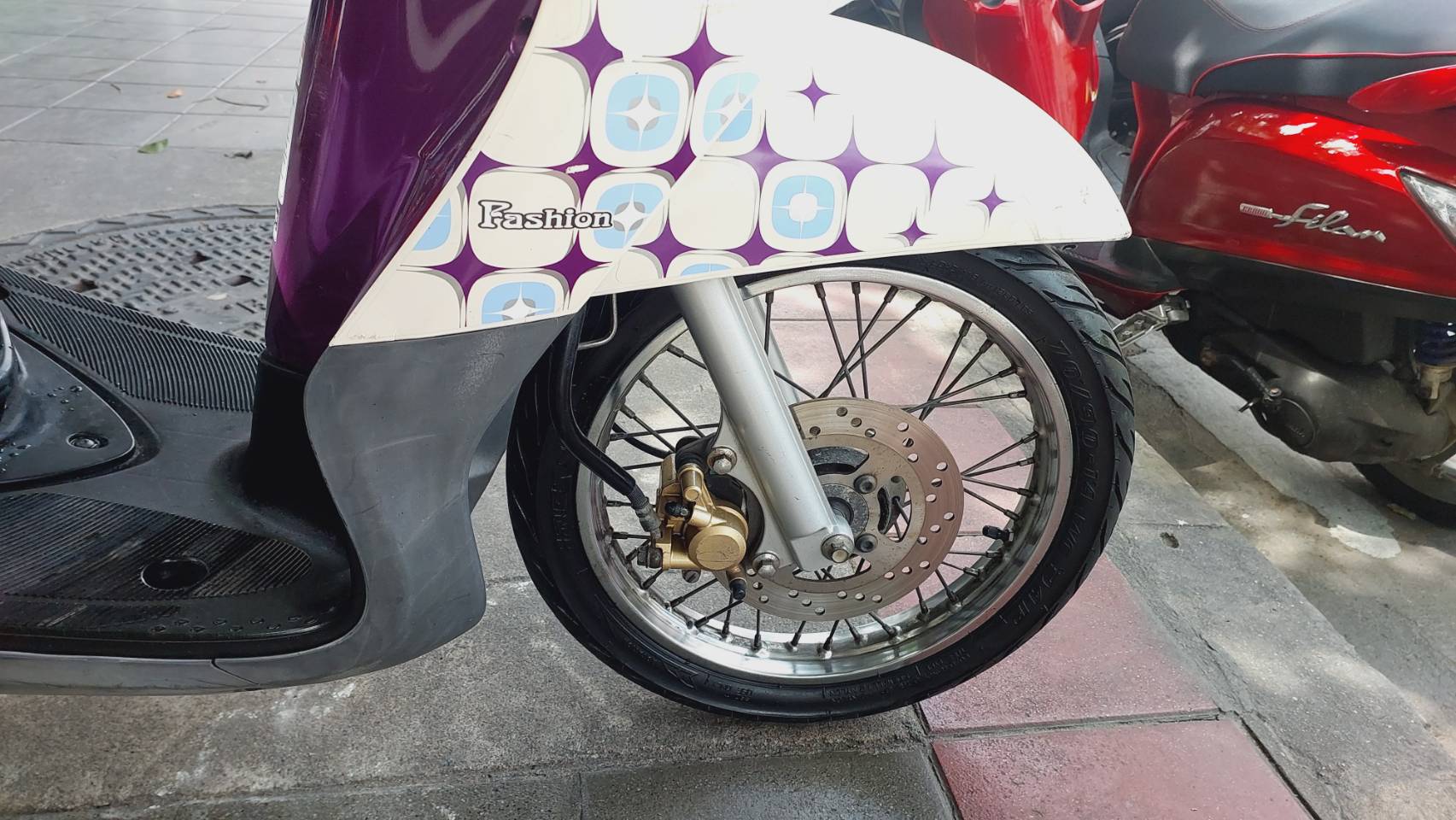 (ปิดการขาย) ประเดิมต้นเดือนขอบคุณลูกค้าที่มาอุดหนุนครับผม Fino เกแยก สีม่วงขาว ของดีหายากอีกแล้วครับท่าน