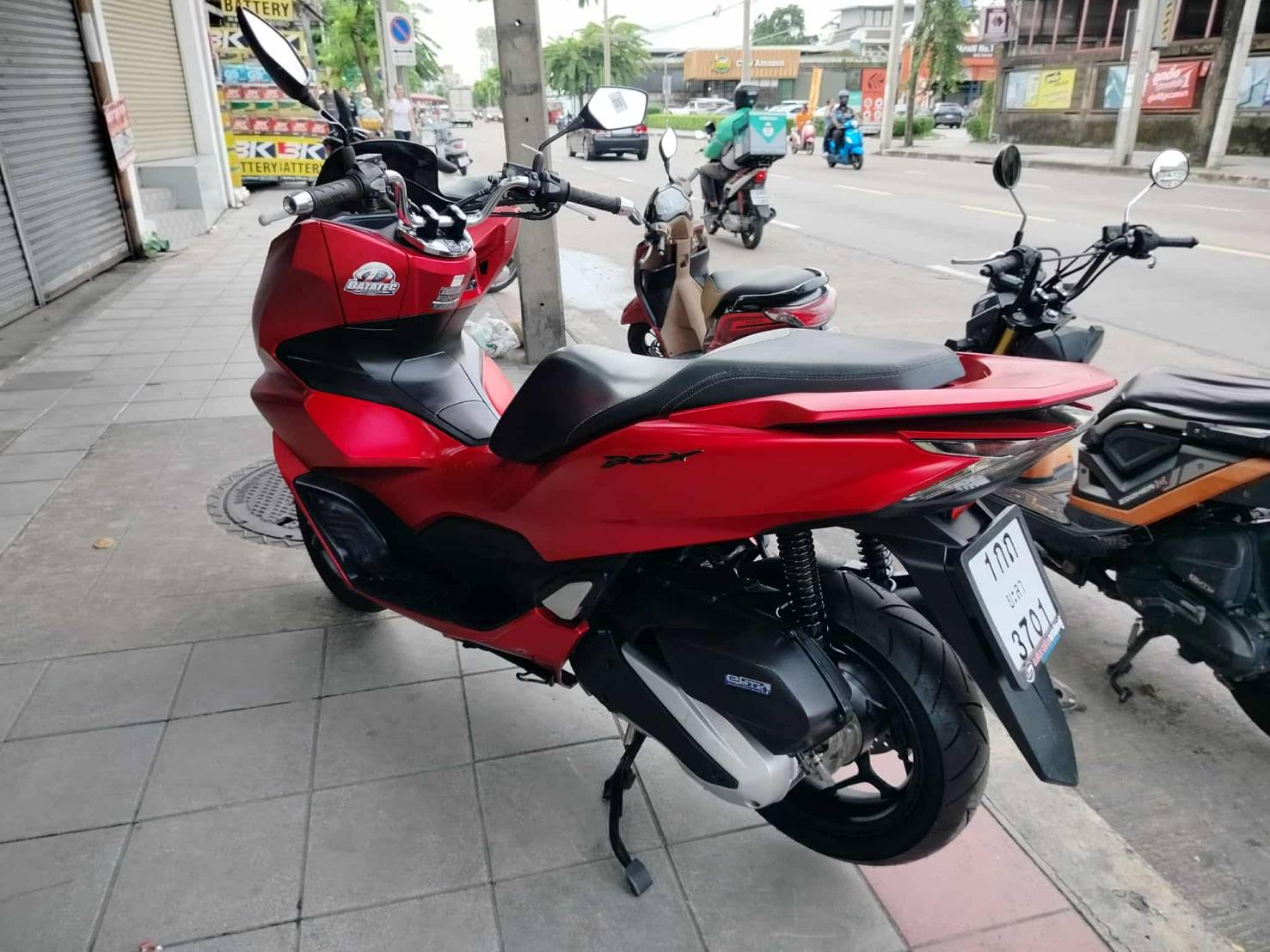 PCX 160 abs 2022 สีแดง ตัวท็อป็อป ดิสเบรคหน้าหลัง