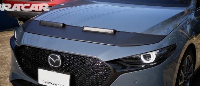 หน้ากากหนังกันหินกันแมลงหุ้มฝากระโปรงหน้ารถยนต์ Mazda 3