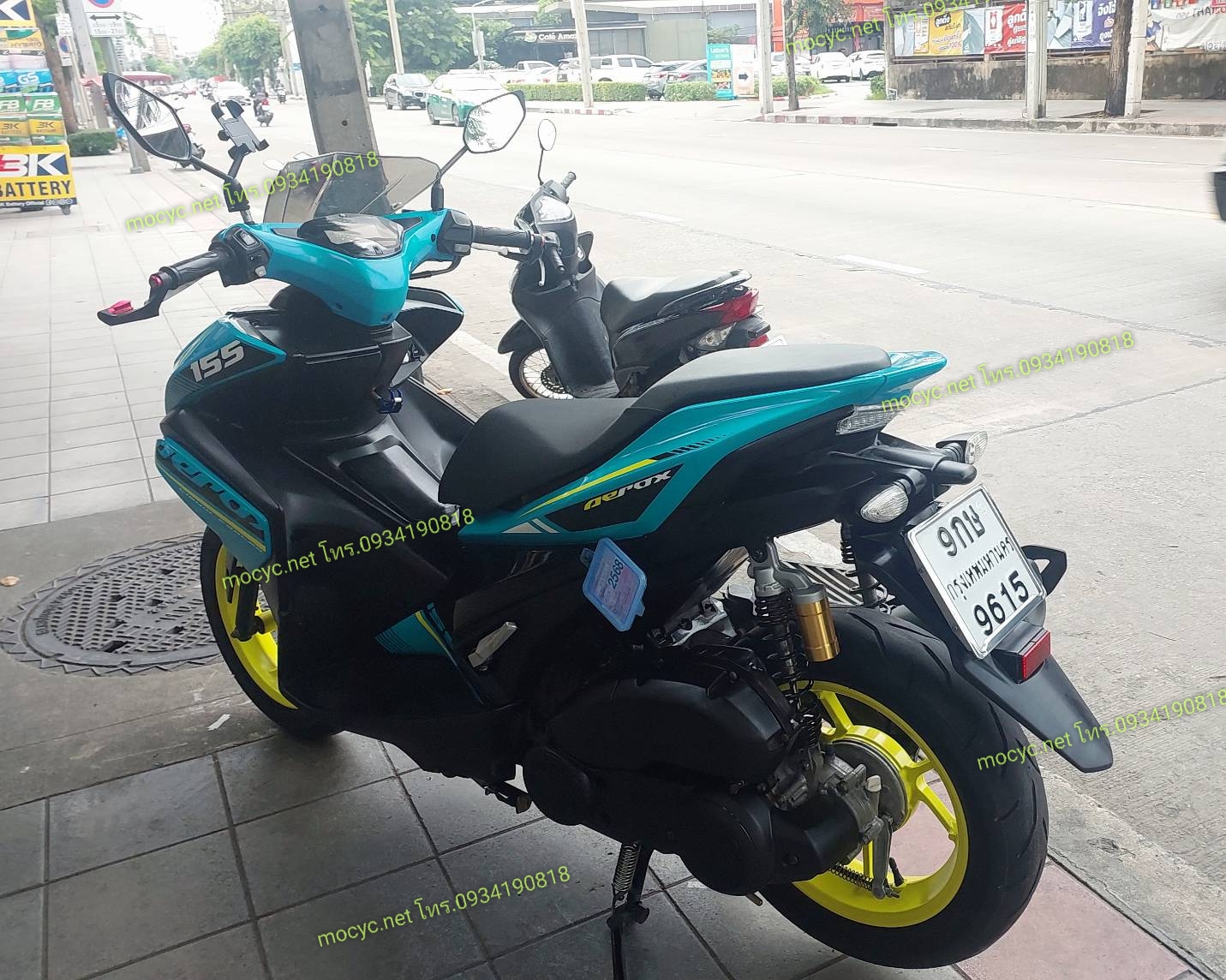 (ปิดการขายครับ) aerox สีเขียว ปี 2019 สภาพสวยไมล์น้อย โอนให้ฟรี