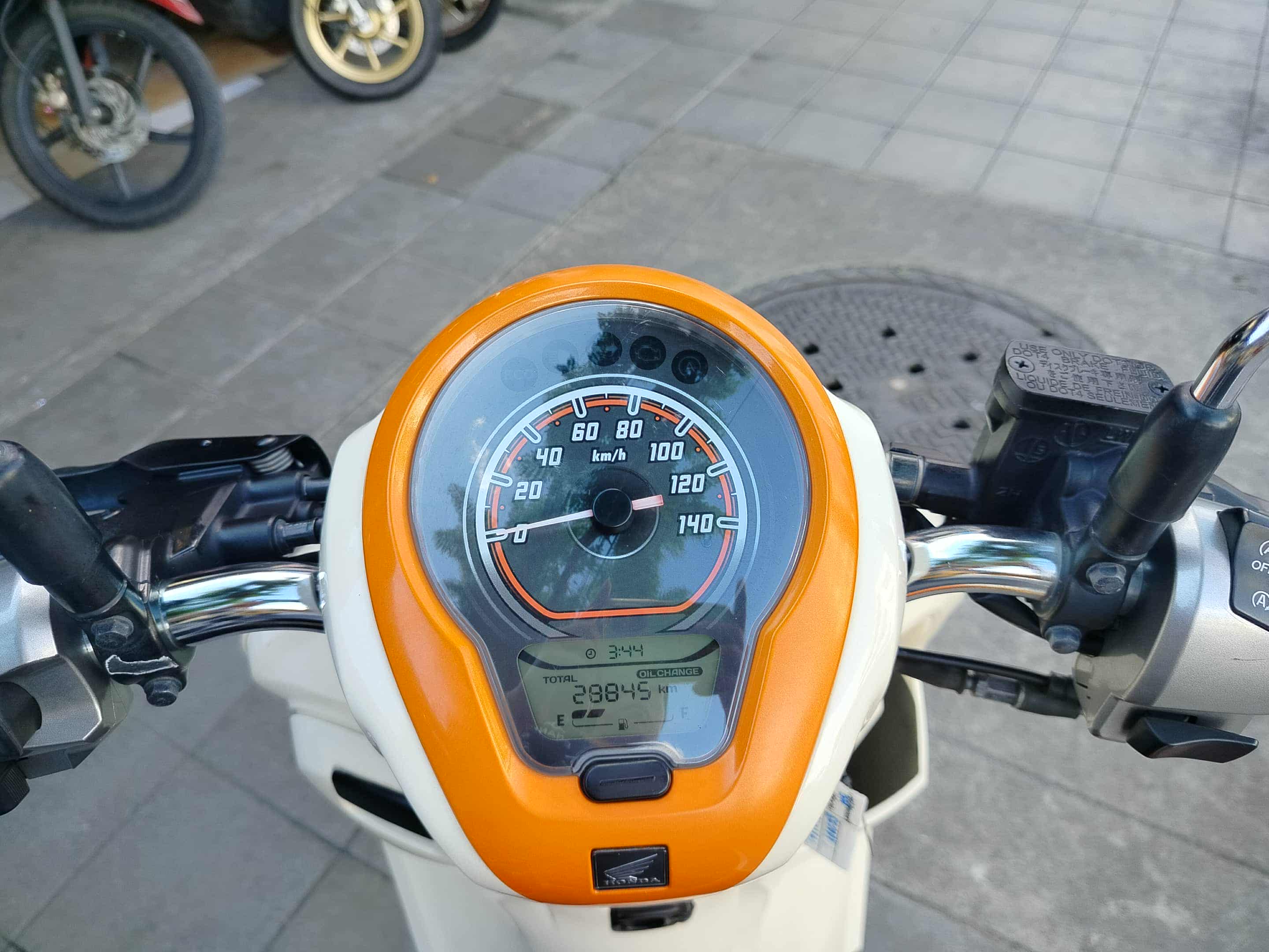 Scoopy led มีขาวเหลือง 2021