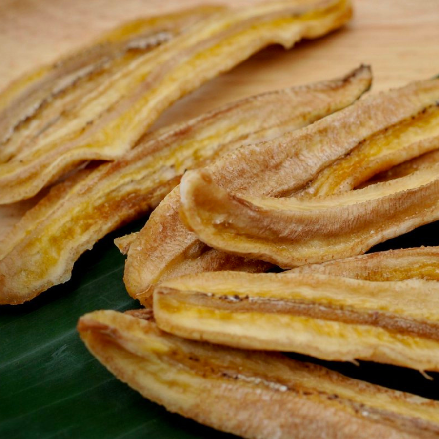 PhoonPhon พูนผล กล้วยอบแห้ง ขนาด 80 กรัม Dried Banana Stick รสชาติอร่อย สามารถพกไปทานเล่นได้ทุกเวลา