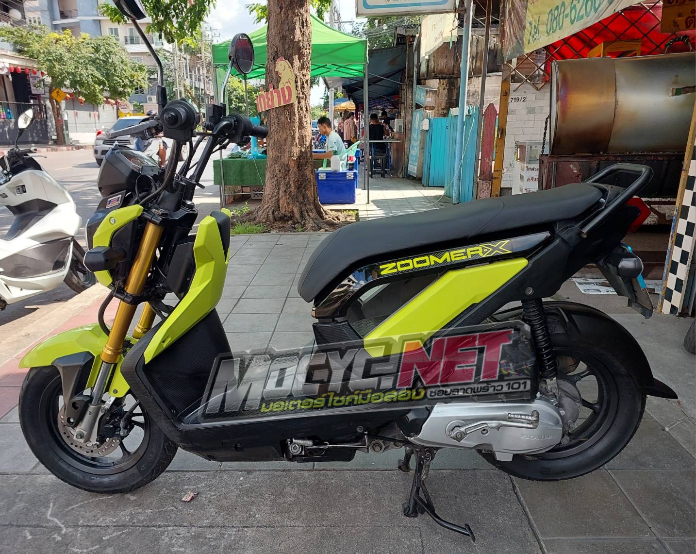 (ปิดการขายครับ)zoomer สีเหลือง ไมล์แดง