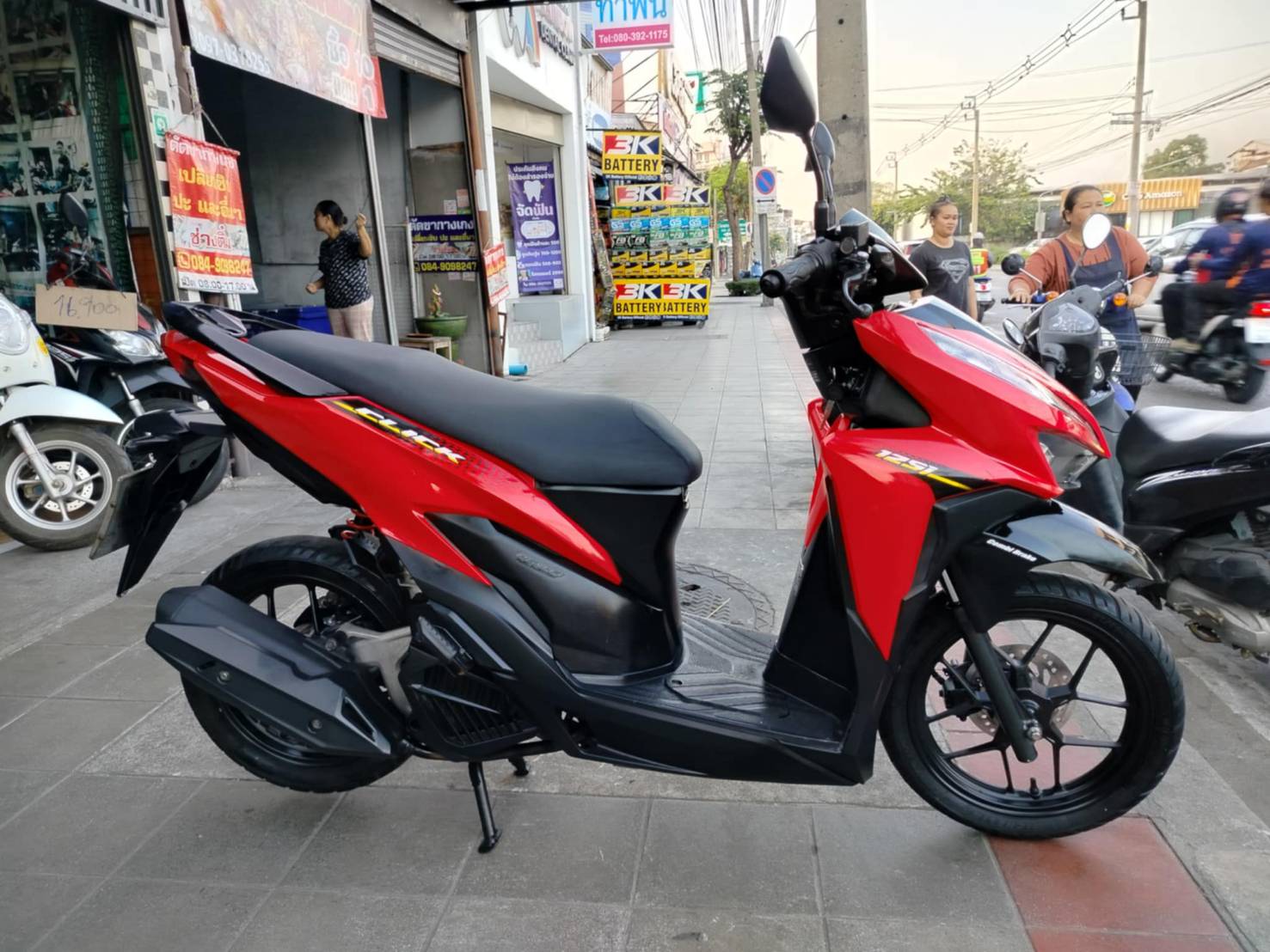 ( ปิดการขายครับผม) click 125 สีแดง 2019