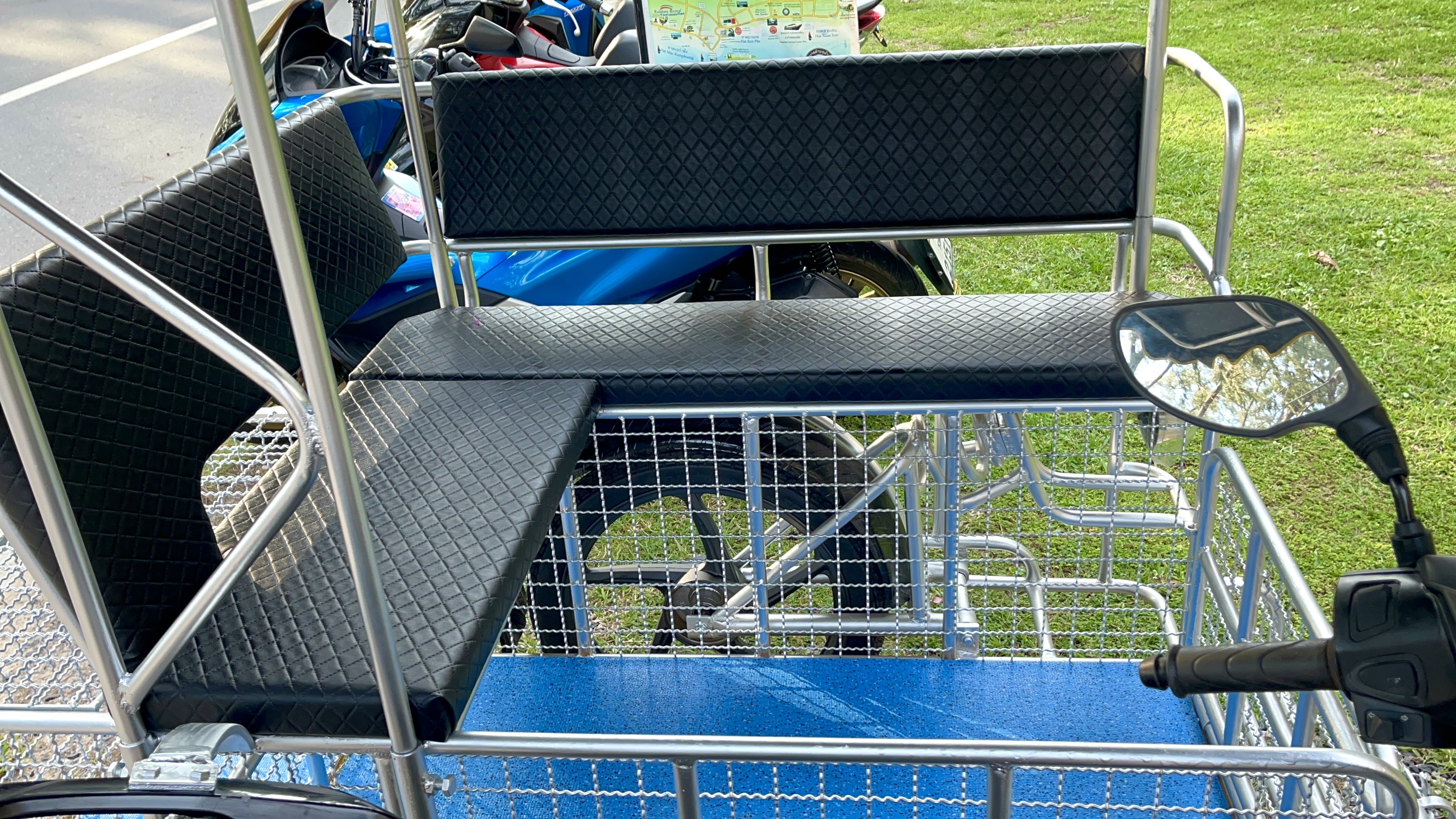 พ่วงข้างให้เช่า ที่...หาดแม่รำพึง ระยอง Saleng For Rent 350 Baht/Day @ Mae Rumphung Beach, Rayong