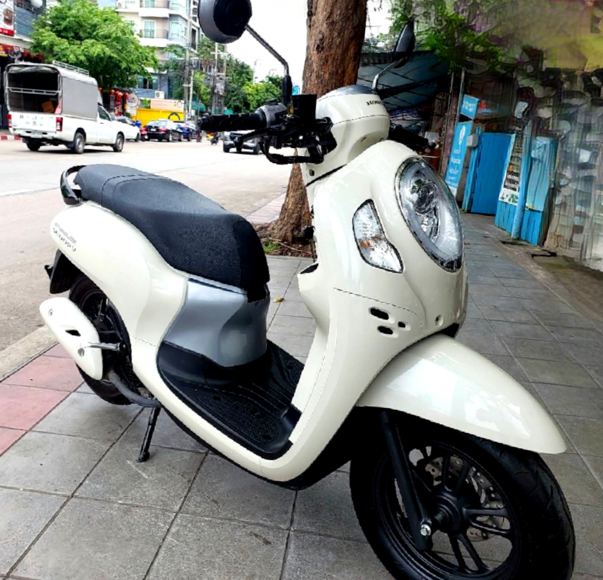 (ปิดการขาย) all new scoopy 2023 prestige ล้อแม็กซ์ รถ3 เดือนกว่า สภาพป้ายแดง