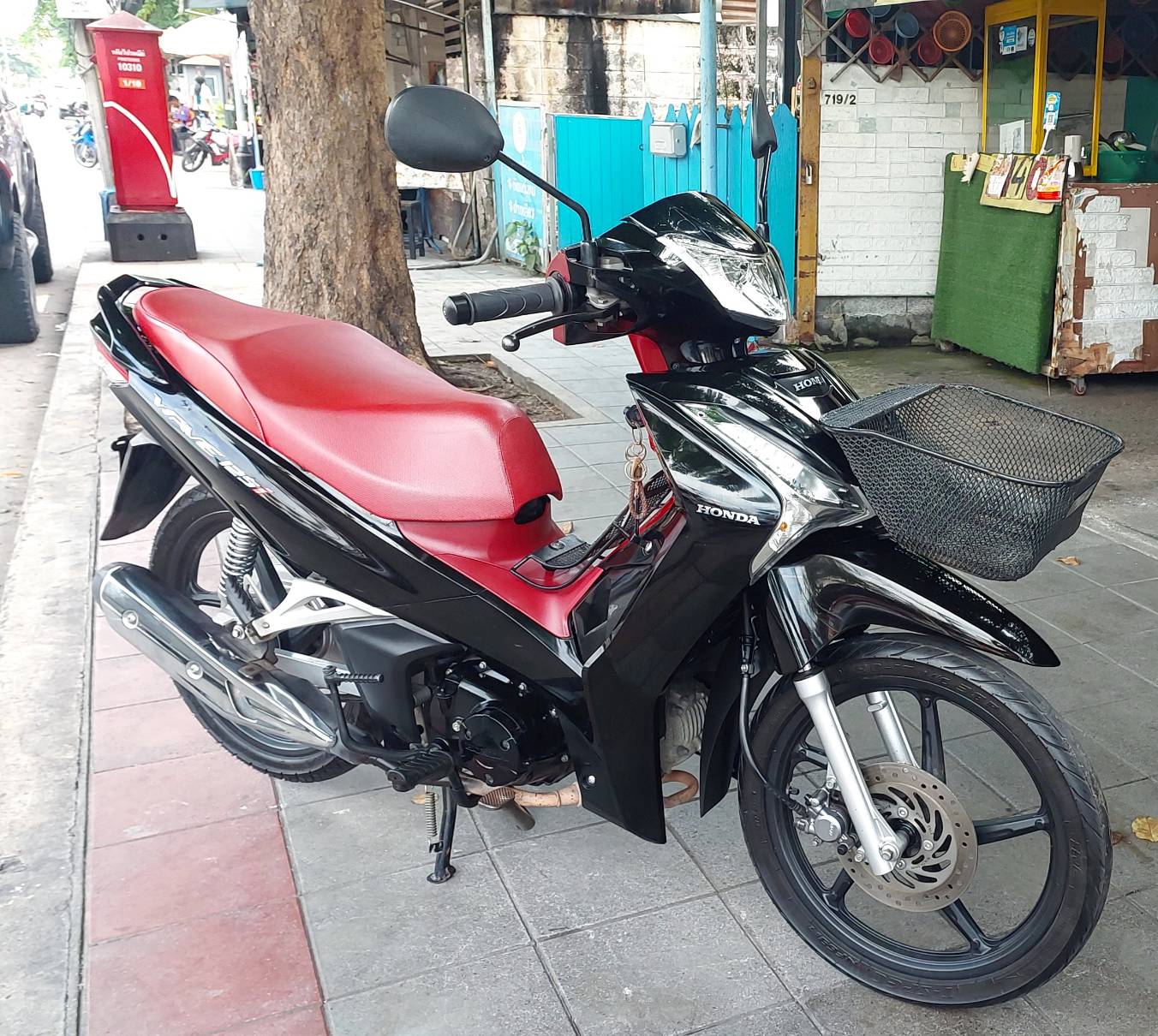 (ปิดการขายใส่สิ้นเดือน)เวฟ 125 i สีดำ 2022 ไฟหน้า LED ตัวท็อปล้อแม็กสตาร์ทมือ