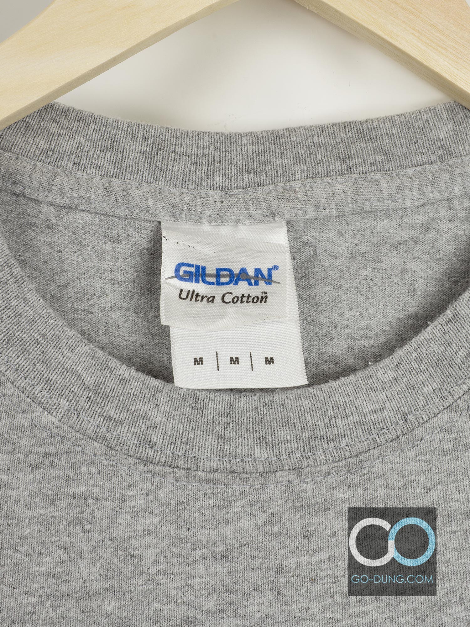 เสื้อยืดผ้าบาง GILDAN : THEY LOVE ME AT FULTON COLLEGE PREP! ผ้าผสมโพลี 90/10