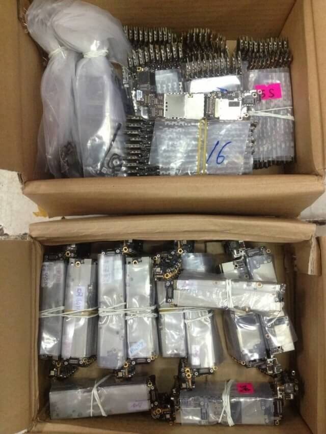 ขายส่งเมนบอร์ดไอโฟน 4 4S 5 5S 6 6+ 6S 6S+ ไอโฟนทุกรุ่น