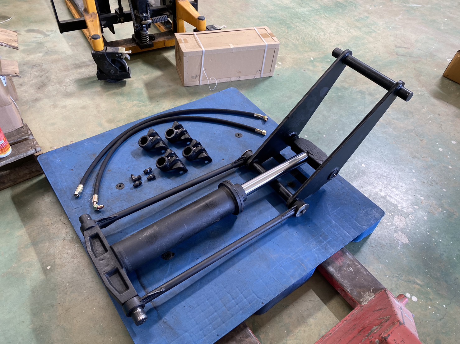 ชุดดั้มพ์ไฮดรอลิค1.5ตัน แกน 50 มม. พร้อมปั้มไฟฟ้า12V ชุดดั้มพ์สำหรับรถเล็ก รถปิคอัพ4x2 รถกระบะ