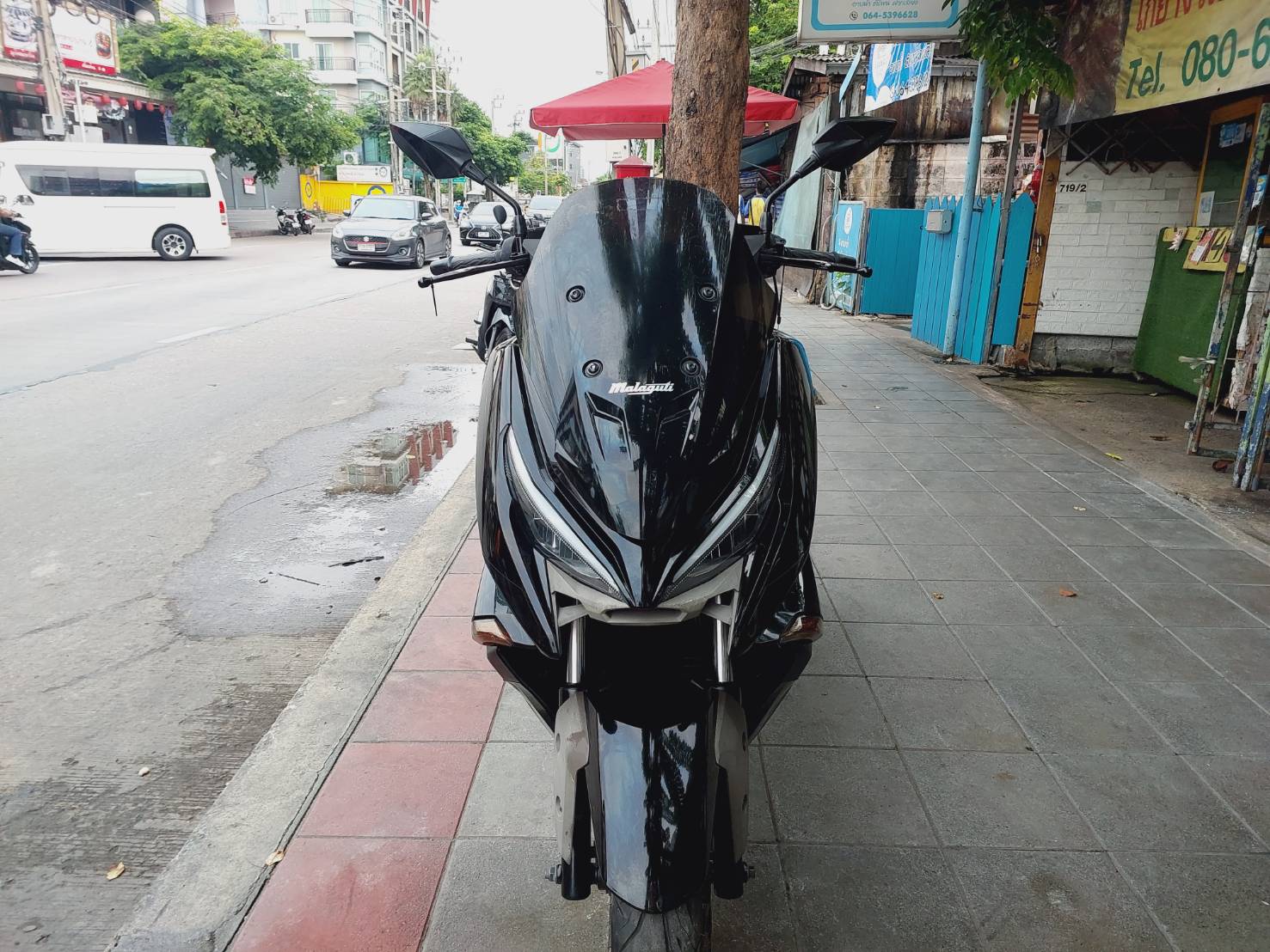 (ปิดการขาย) malaguti Madison 150 สีดำ 2023