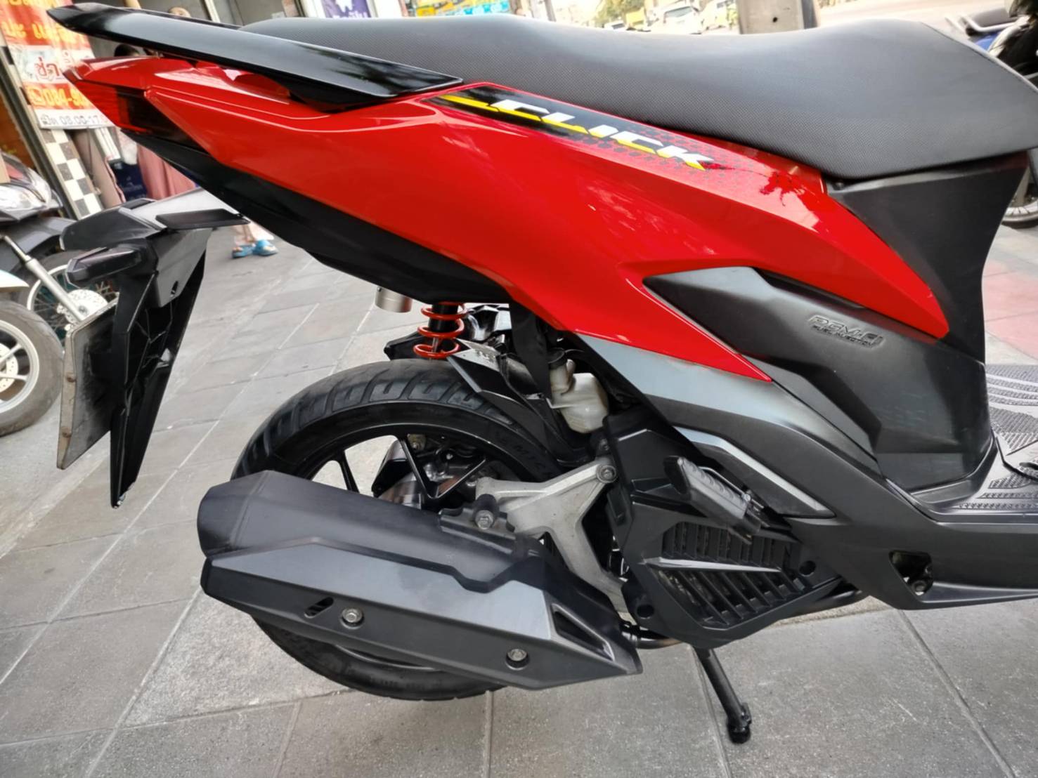 ( ปิดการขายครับผม) click 125 สีแดง 2019