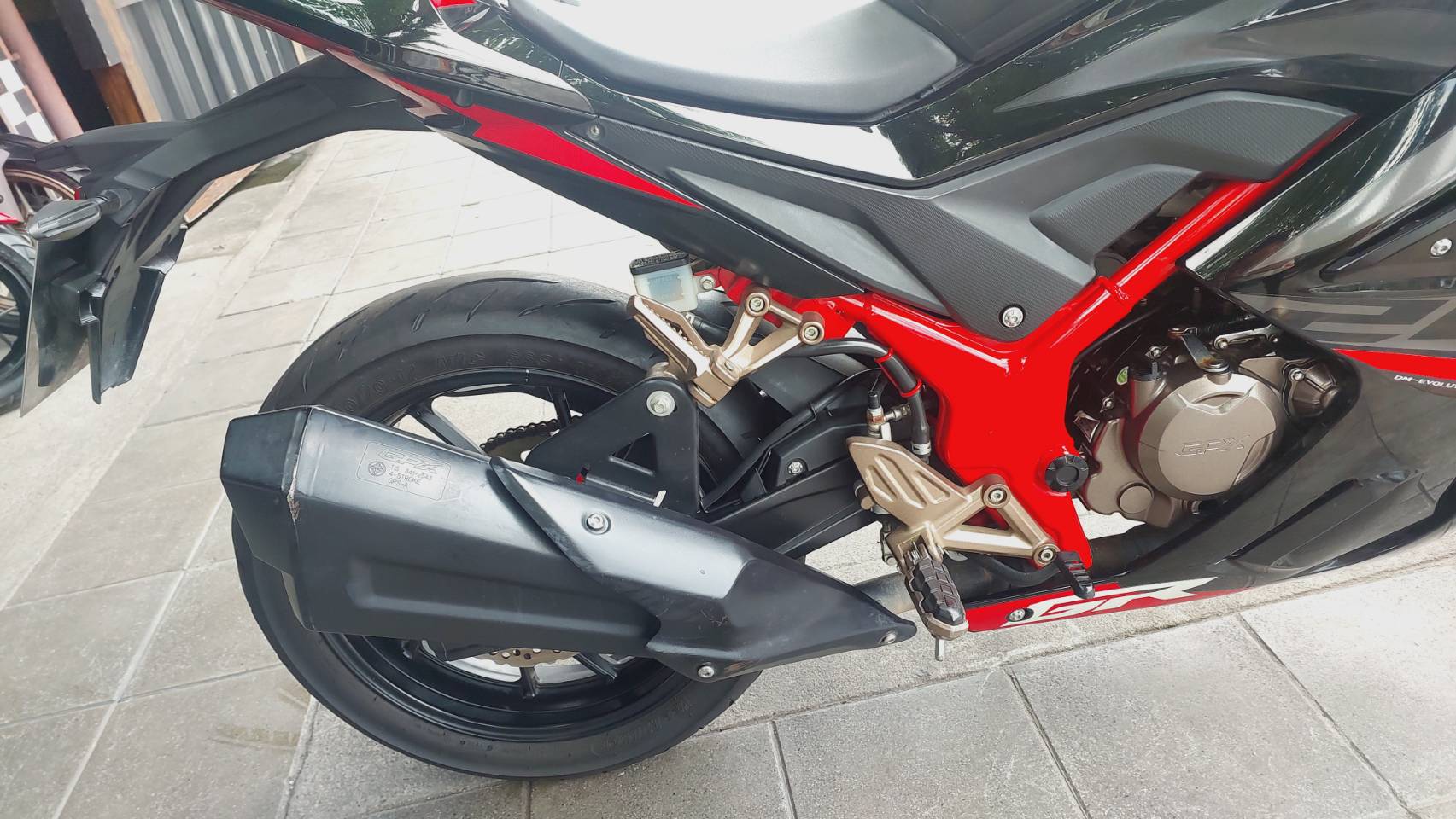 (ปิดการขาย) demon 200gr สีดำ ปี 2021