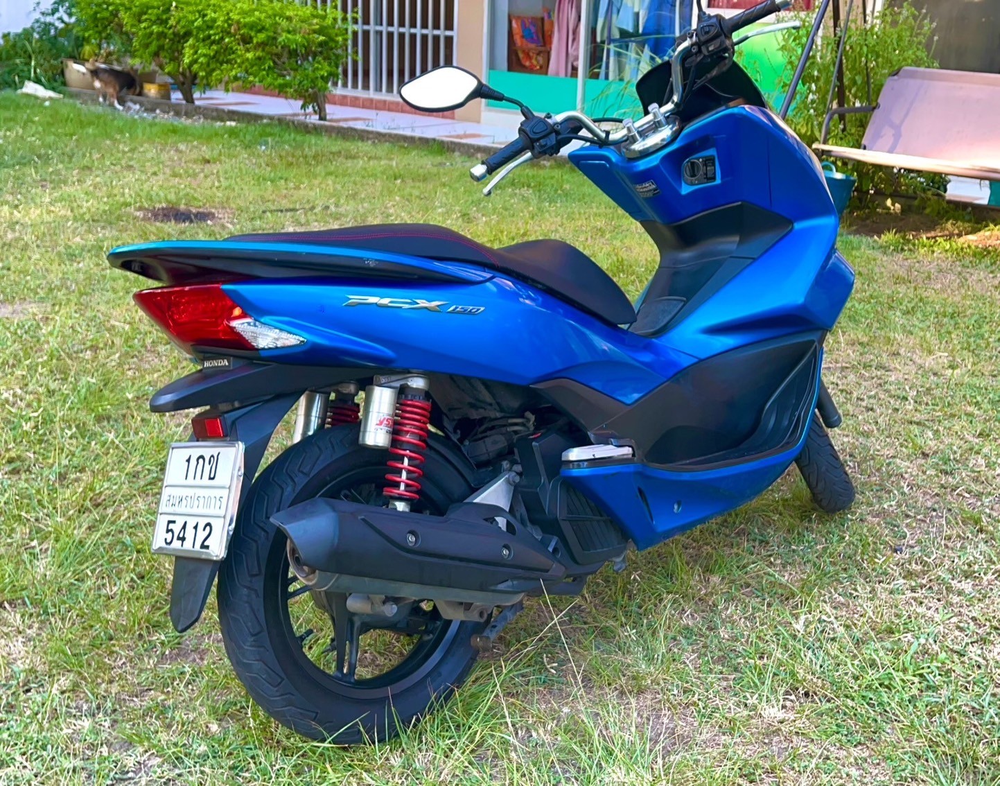 มอเตอร์ไซด์ PCX-150ccให้เช่าคะวันละ 350 บาท PCX for Rent 350 Baht per Day