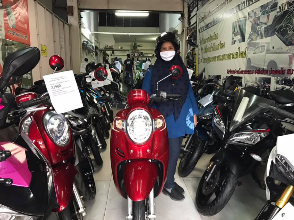 (( ขายแล้วครับ )) Scoopy i รุ่นใหม่ล่าสุด ขอบคุณต่วน ที่มาอุดหนุนครับ