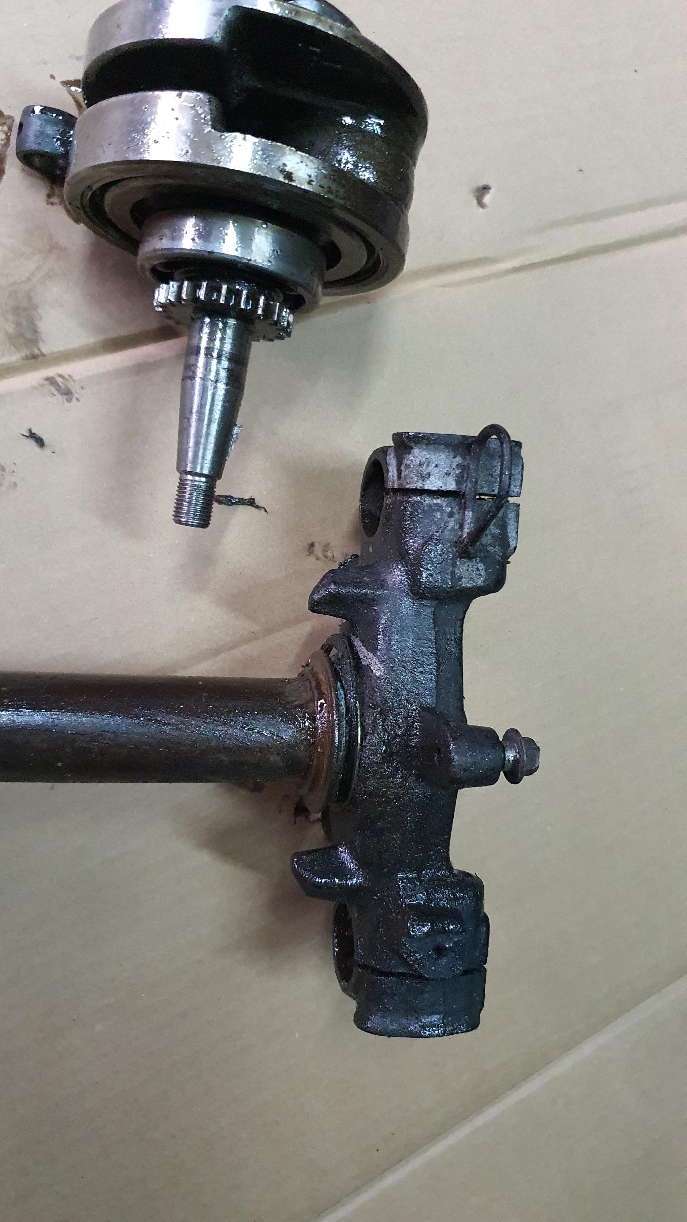 แผงคอ คลิก สภาพดีใช้ได้เลยขายถูก 500 บาทเท่านั้น