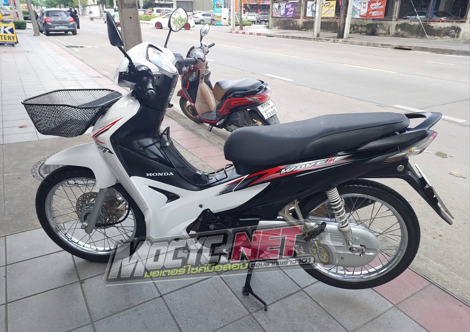 (ปิดการขาย) wave 110i สีขาว จดทะเบียน 62 รถบ้านผู้หญิงใช้ ภาษีปี67 หมดปีหน้าเลย