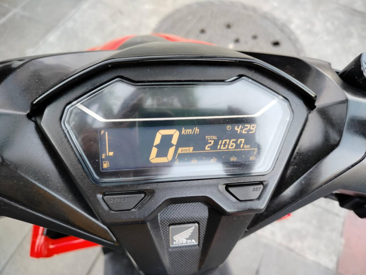 ( ปิดการขายครับผม) click 125 สีแดง 2019