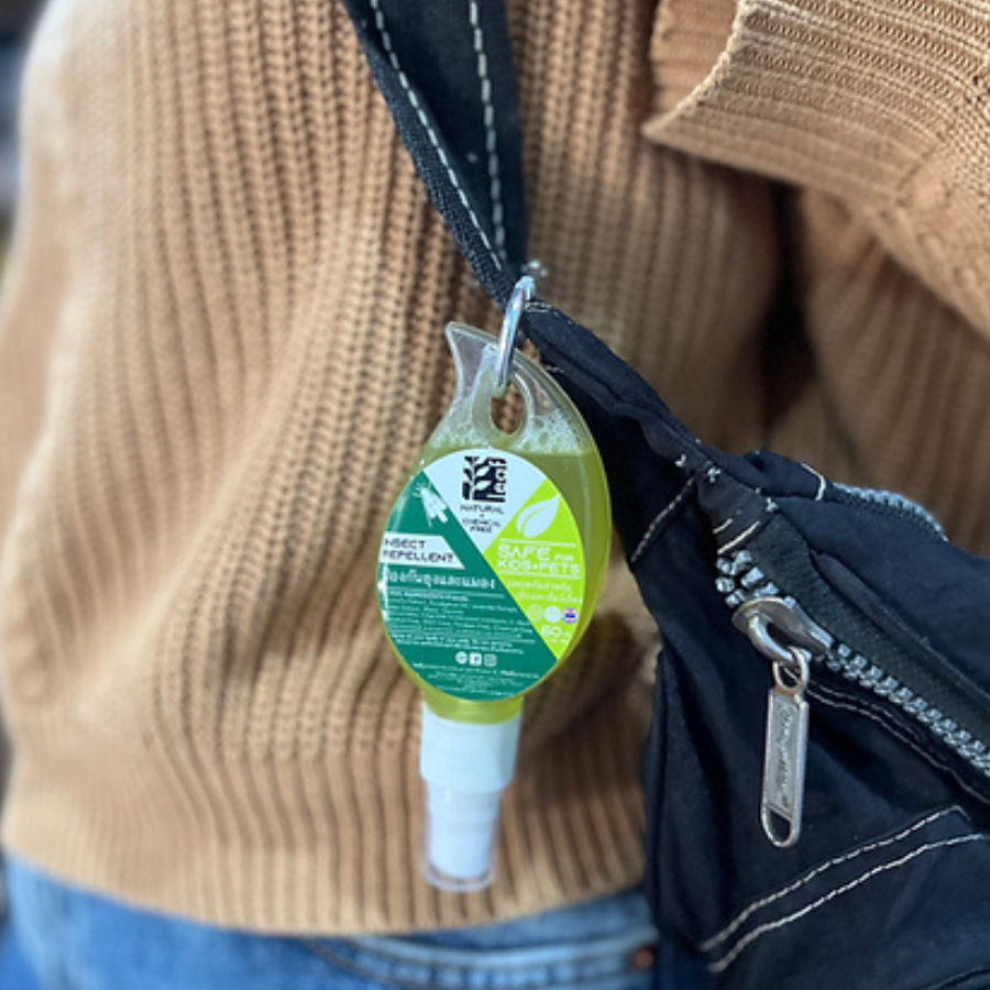 leaf greener me Natural Insect Repellent Spray 50ml. เสปรย์กันยุง และ แมลง ปลอดภัยสำหรับเด็ก และ สัตว์เลี้ยง ไม่มีสารเคมี ลีฟ กรีนเนอร์ มี