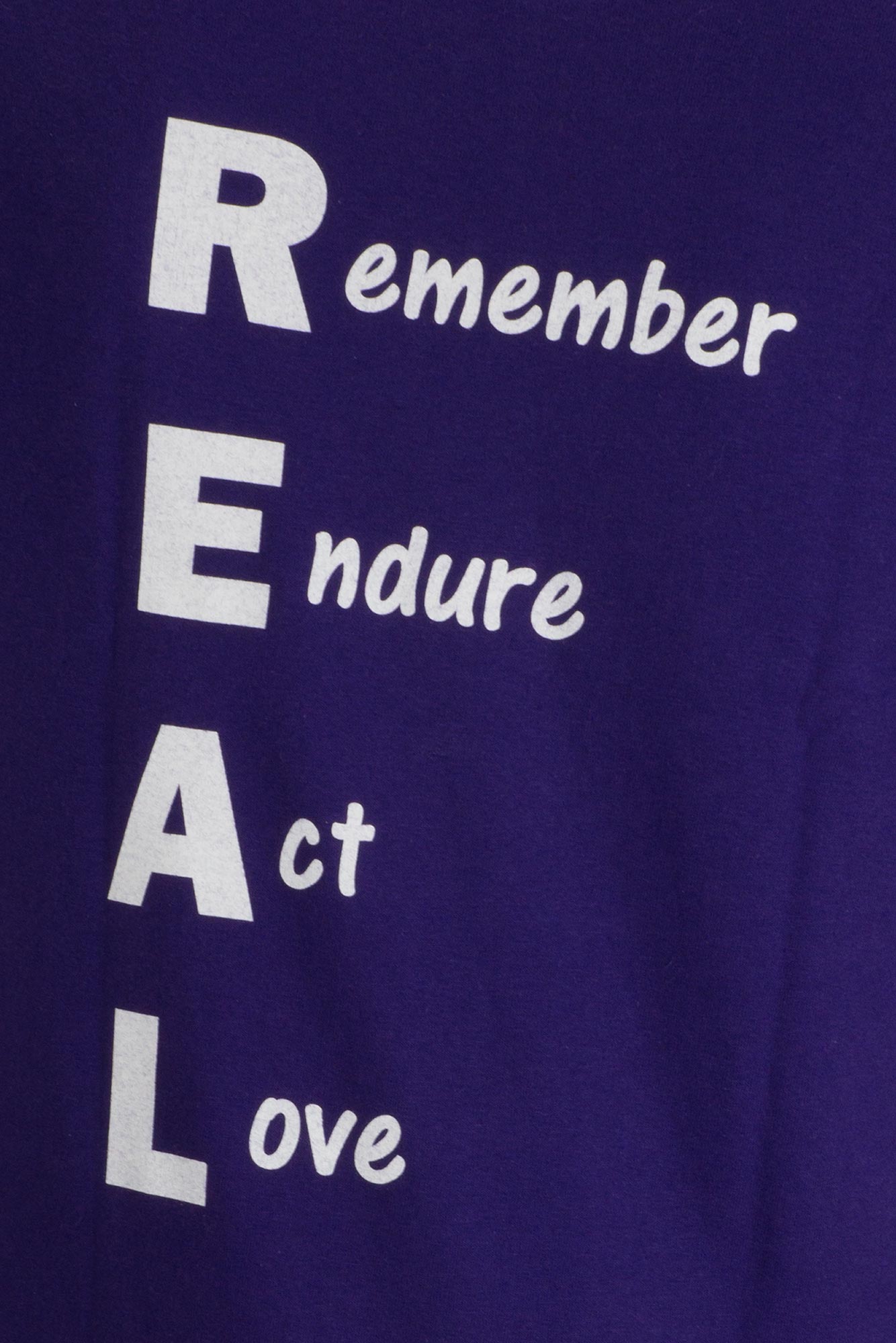 เสื้อยืดมือสอง GILDAN : Keeping it REAL ผ้า 100 คอตตอน ลายหน้า-หลัง