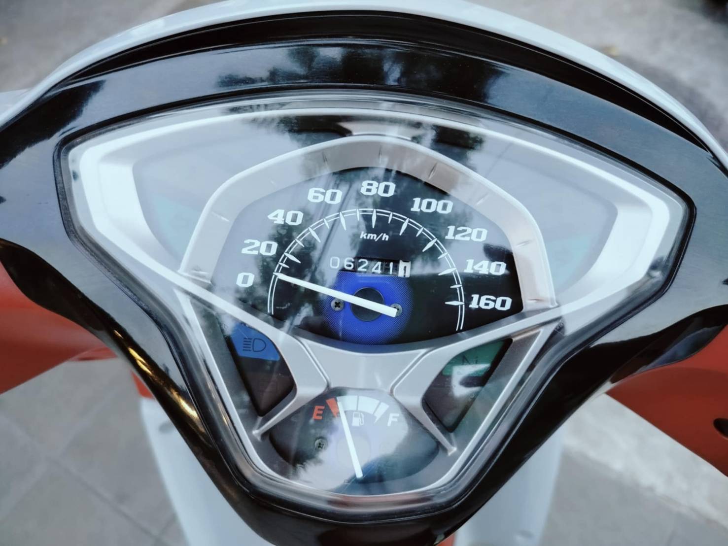 (ปิดการขาย) yamaha finn สีเทา ตัวท็อปล้อแม็กเบรค UBS จดทะเบียนปี 2023