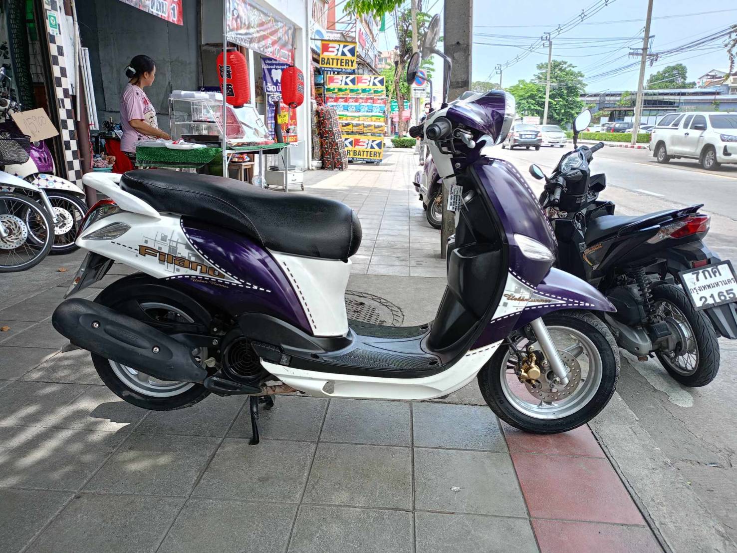 (ปิดการขายครับ ) filano สีขาวม่วง ปี 2012 สภาพดี