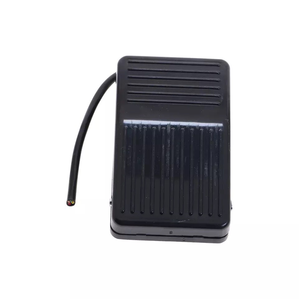 ตัวควบคุมเท้าเหยียบสวิทช์ไฟฟ้า Foot AC 250V 10A