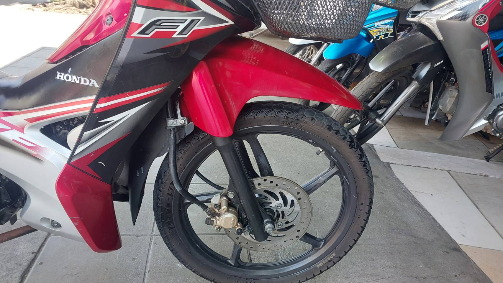 (ปิดการขาย) พร้อมส่งชลบุรีอีกคันครับ เวฟ 110 i ตัว top ล้อแม็กสตาร์ทมือ