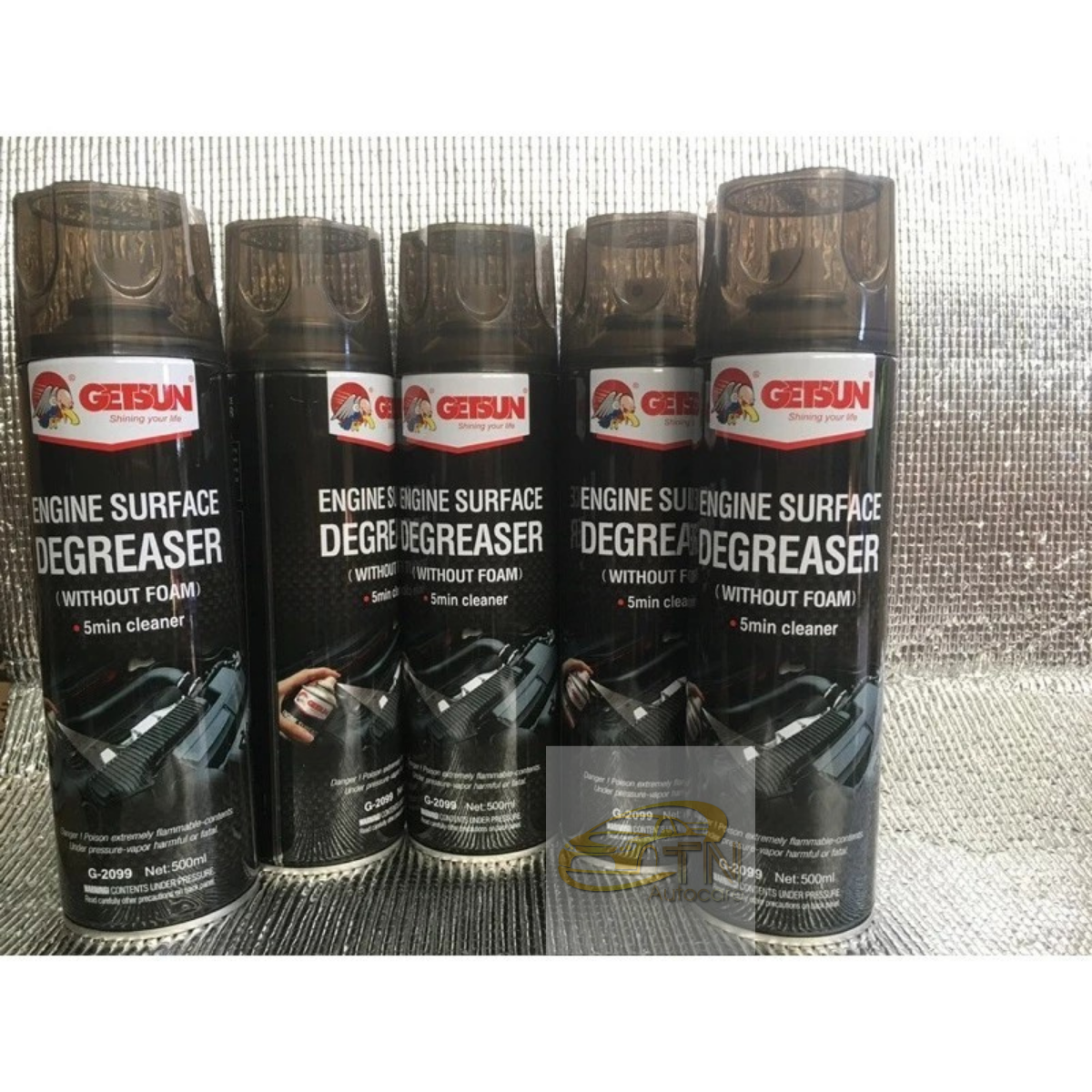 GETSUN Engine Surfac สเปรย์ทำความสะอาดห้องเครื่องยนต์ คราบน้ำมัน 500 ml พร้อมผ้าไมโคร 1 ผืน