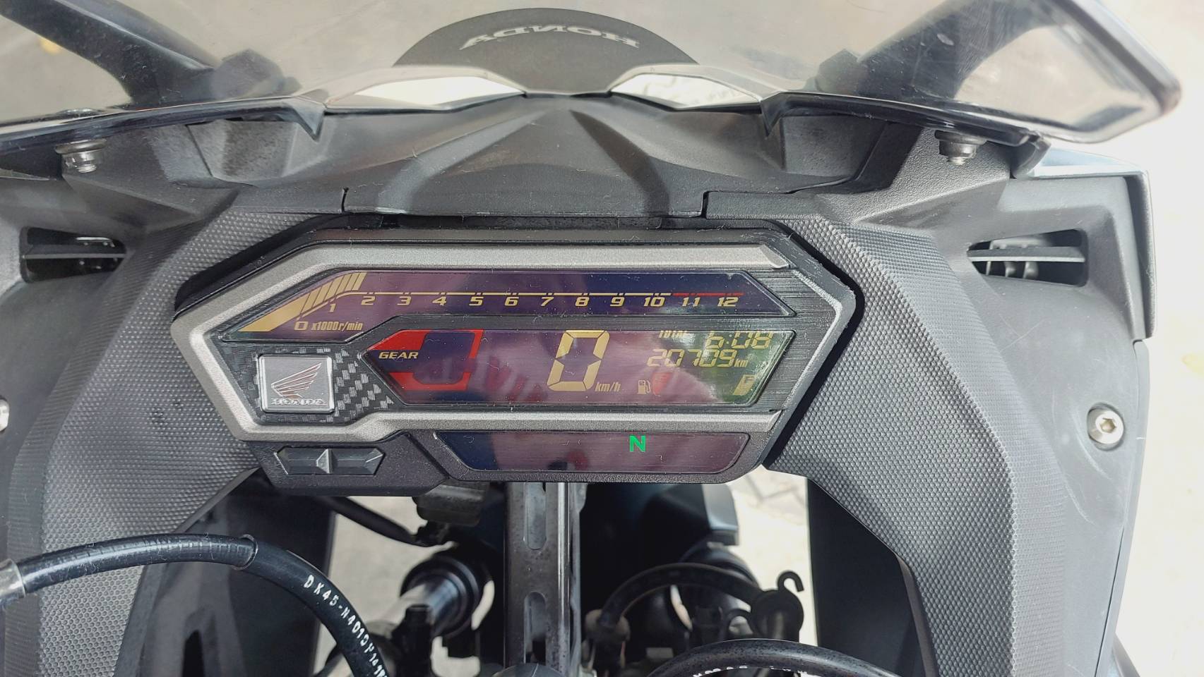 ปิดการขาย ลูกค้าเก่าอุดหนุน2คันแล้ว CBR 150 r สีดำตัวใหม่ไฟหน้า LED รถปี 2020