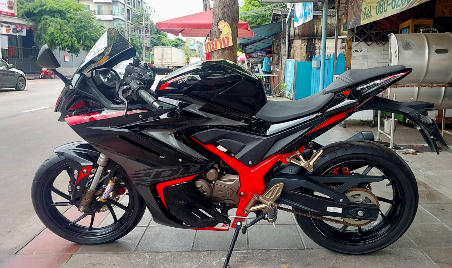 (ปิดการขาย) demon 200gr สีดำ ปี 2021