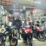 👪ขอบคุณลูกค้าที่ไว้วางใจรถจองเราครับ wave 125 สีดำแดง ปลาวาฬ แต่งสวย เครื่องเดิม