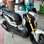 (ปิดการขายครับ) คันนี้ส่งราชบุรีครับ zoomer สีเทา ตัวใหม่ไมล์ดิจิตอล มีระบบ idling stop