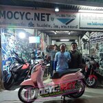 (ปิดการขาย คันที่4ของวันนี้ครับ) scoopy สีชมพู ตัวใหม่ ไฟหน้า led รุ่นไม่ใช้ไดสตาร์ท มีระบบ iding stopมีระบบ iding stop