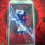 กระจกหน้าจอ Samsung Galaxy S4 / ระบุสีที่หมายเหตุ