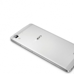 บอดี้หลัง oppo r7
