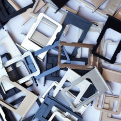 ถาดซิม - iPhone 5G //**ระบุสีตรงหมายเหตุ**//