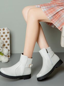 พรีออเดอร์ รองเท้าบูท 32-43 รหัส F-9321