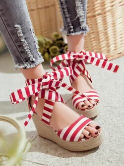 พรีออเดอร์ รองเท้าแฟชั่น 34-43 รหัส 55-0996