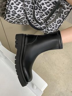 พรีออเดอร์ รองเท้าแฟชั่น 33-43 รหัส F-1745