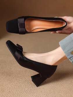 พรีออเดอร์ รองเท้าแฟชั่นผู้หญิง รองเท้าแฟชั่นส้นสูงไซส์ใหญ่ รองเท้าส้นสูงแฟชั่นผู้หญิง รองเท้าแฟชั่นผู้หญิงไซส์เล็ก 32-48