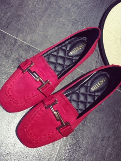 Preorder รองเท้าแฟชั่น สไตล์เกาหลี 35-40 รหัส GB-5391